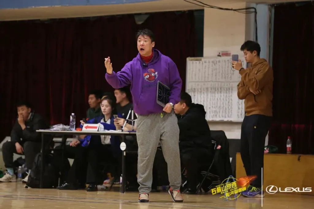 为什么篮球教练要不断改进训练方法_2